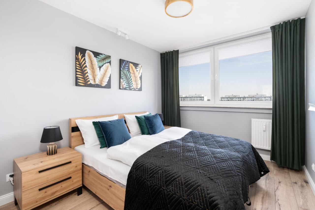 Stylish Apartment Near Wroclavia For 4 Guests By Noclegi Renters Wrocław Buitenkant foto